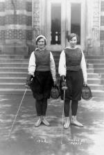Female fencers, 1928