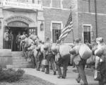 Army students enter Abbot Hall, 1943