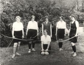 The Women's Archery Team, 1930 title=The Women's Archery Team, 1930